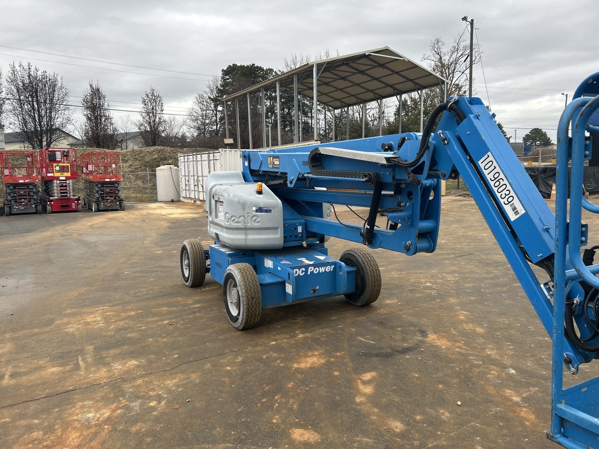 2016 Genie Z-45/25-2