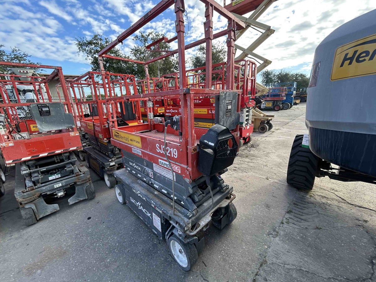 2022 Skyjack SJ3219-3