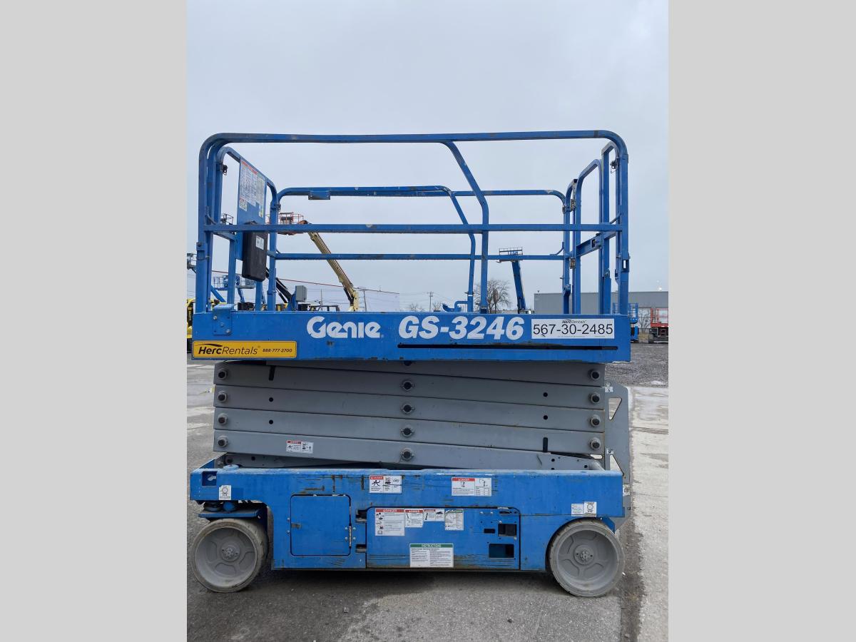 2016 Genie GS-3246