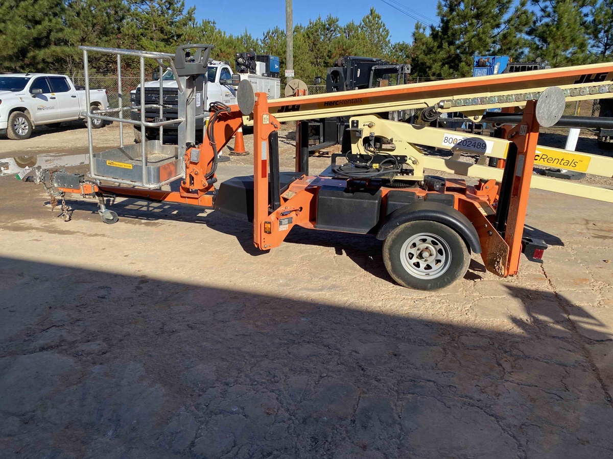 2018 JLG T350-1