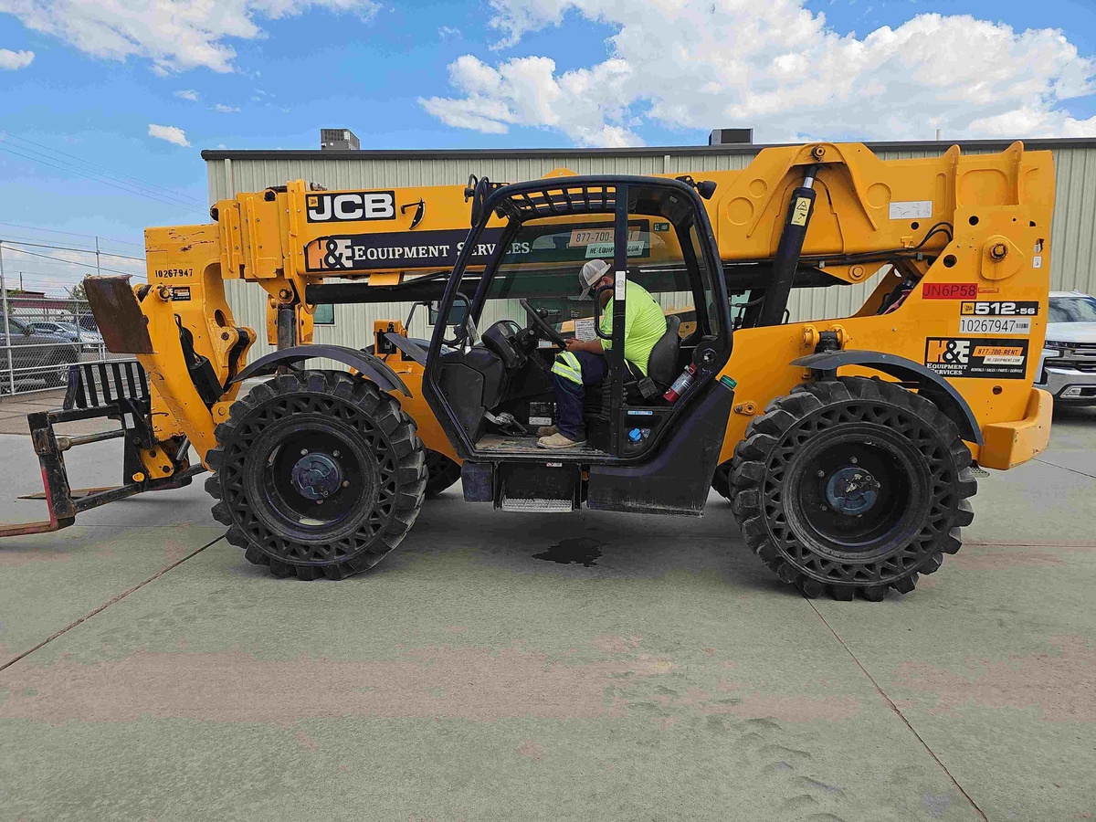 2019 JCB 512-56-10