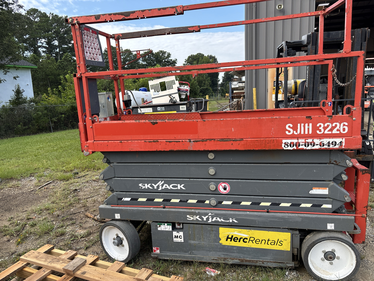 2016 Skyjack SJ3226-3