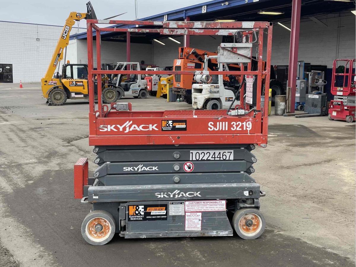 2017 Skyjack SJ3219