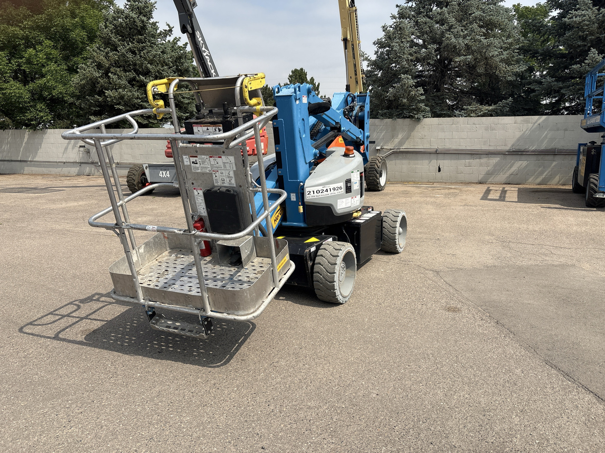 2018 Genie Z-33/18-3