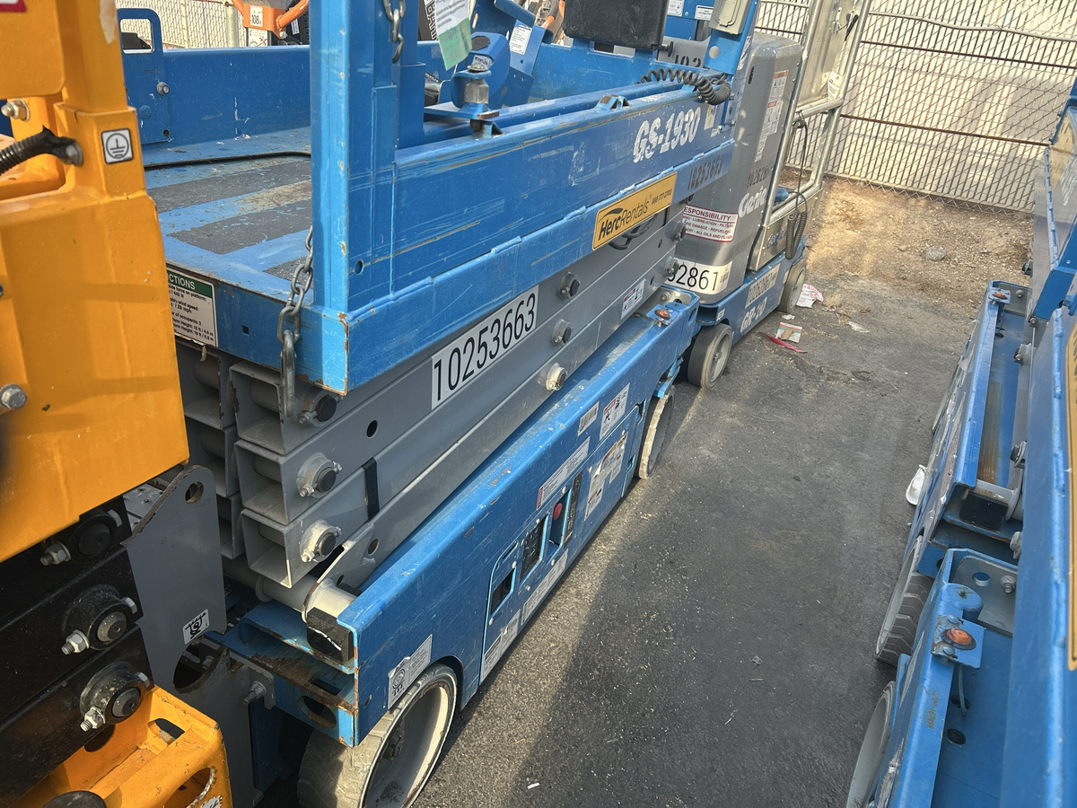 2018 Genie GS-1930-2