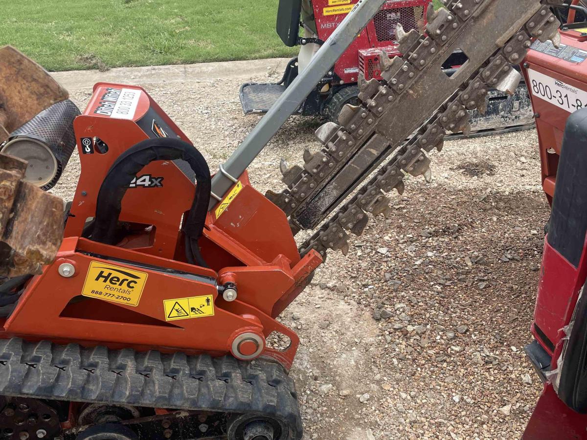 2020 Ditch Witch C24X
