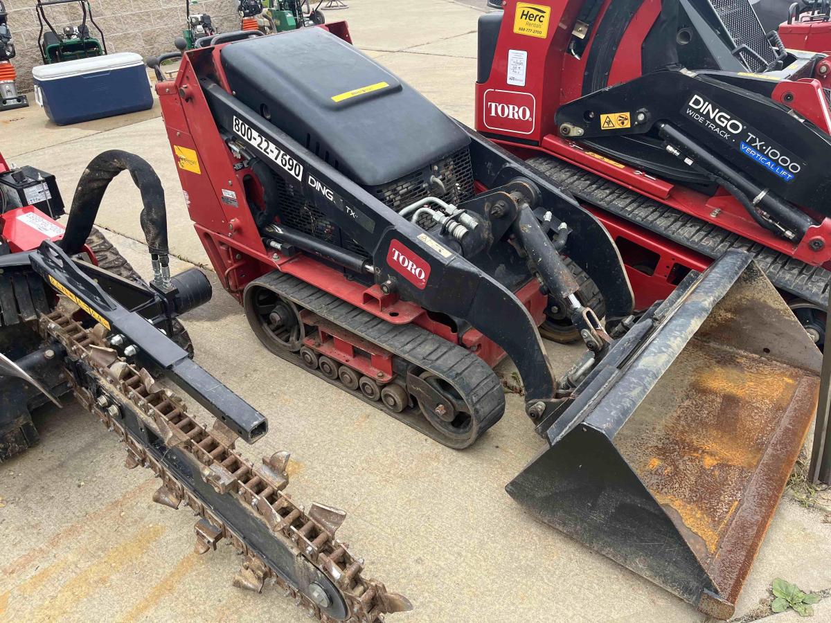 2018 Toro DINGO TX 427