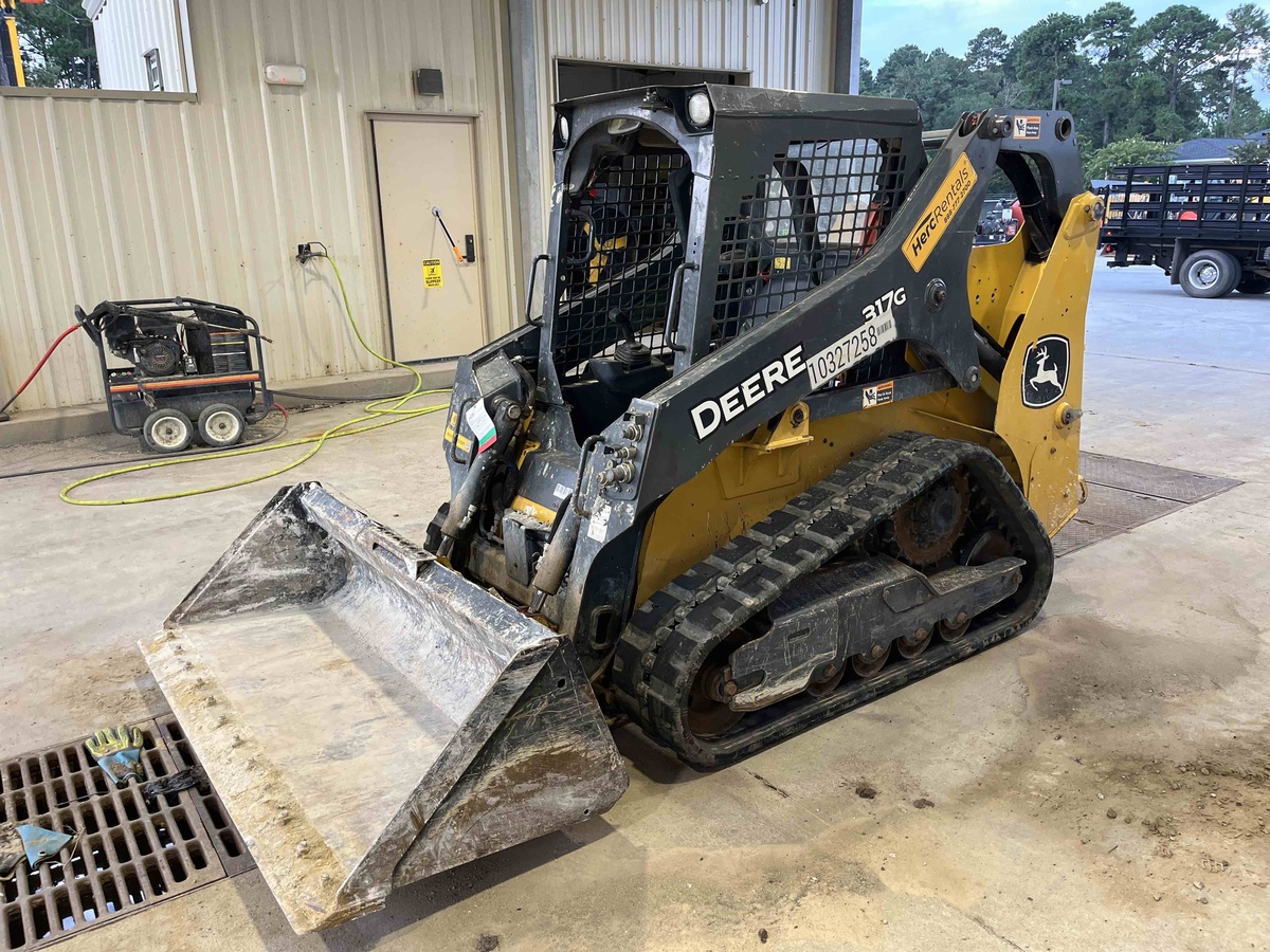 2021 John Deere 317G-7