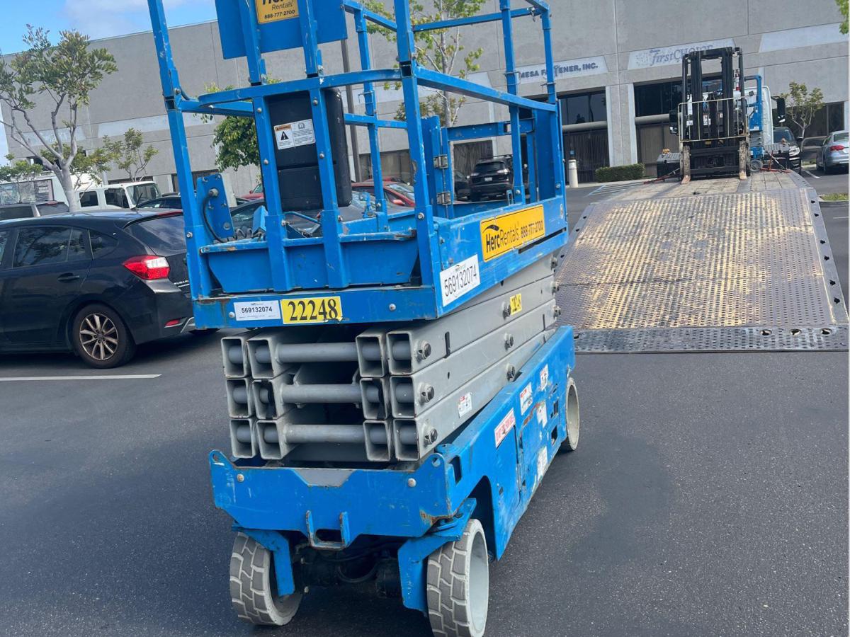 2017 Genie GS-2632