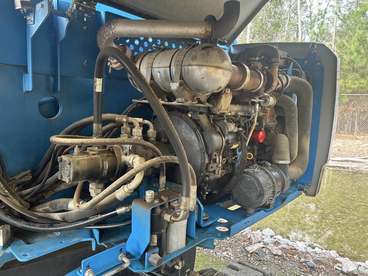 2016 Genie S-65 Trax-5