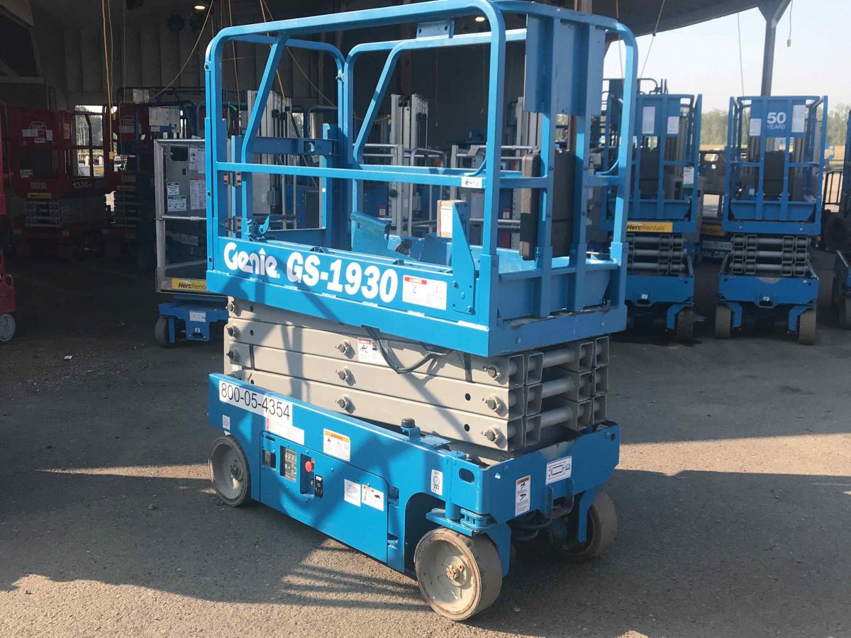 2015 Genie GS-1930