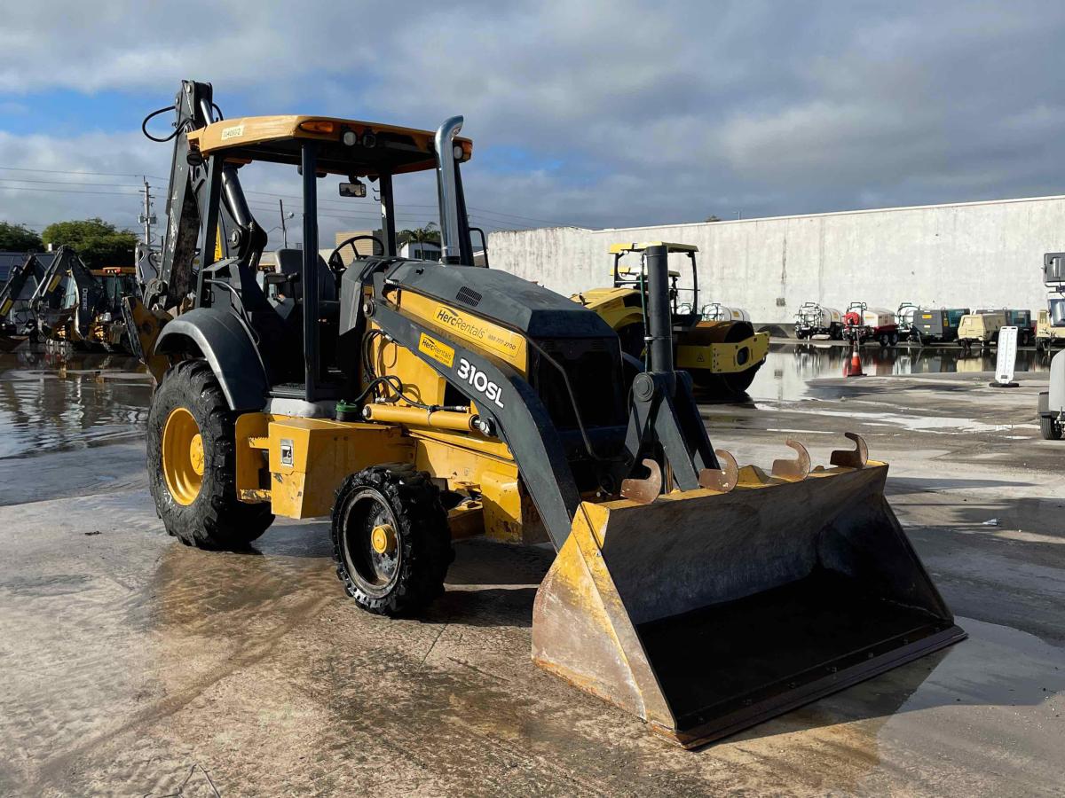 2017 John Deere 310SL