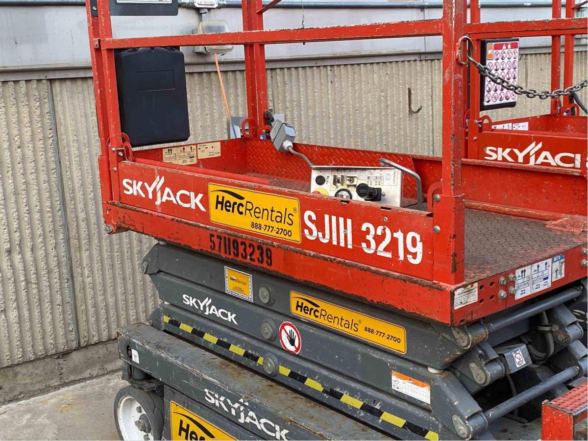 2014 Skyjack SJ3219