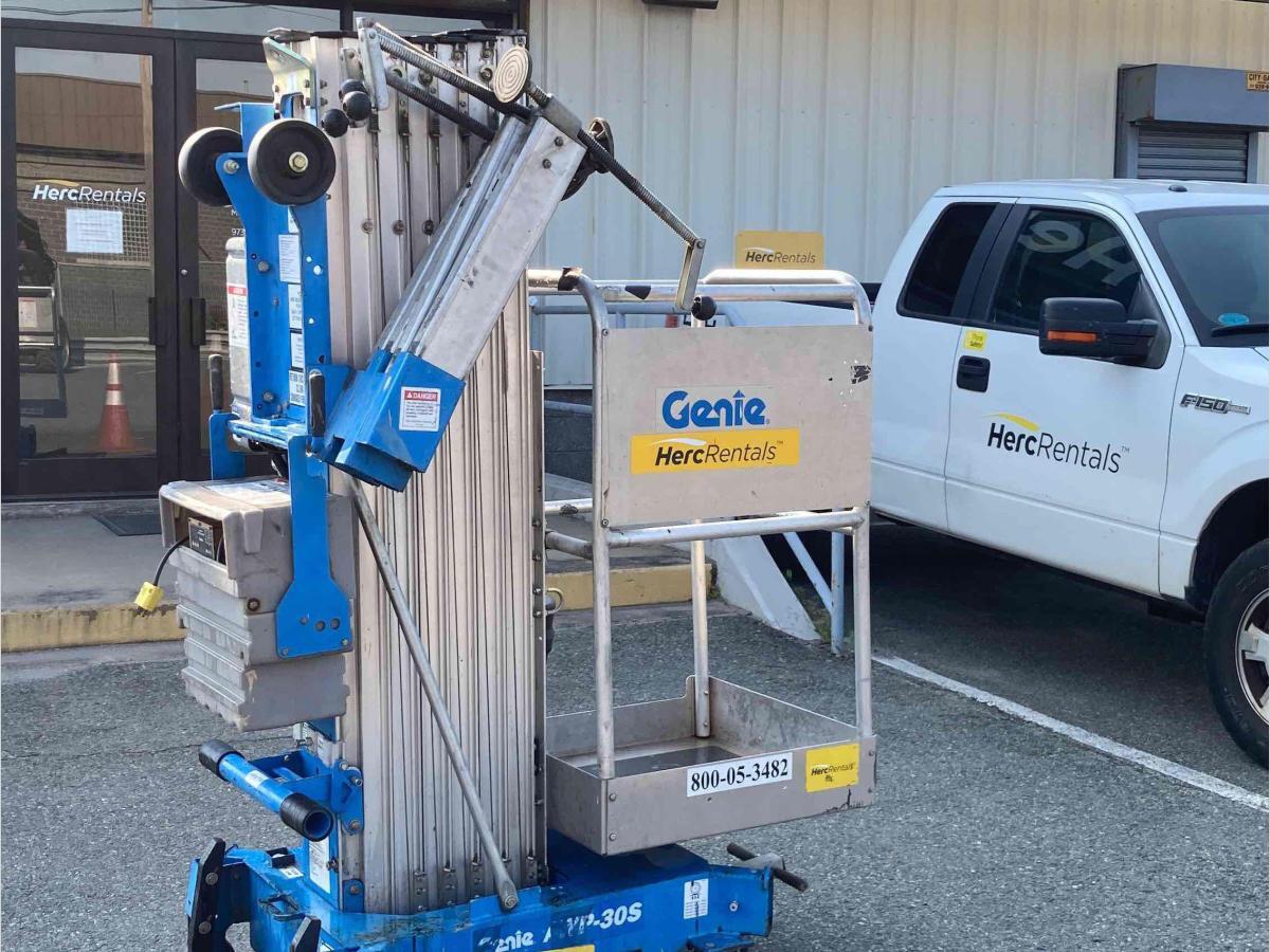 2015 Genie AWP30S Used Aerial Work Platform in ALLENTOWN, PA, ID217437