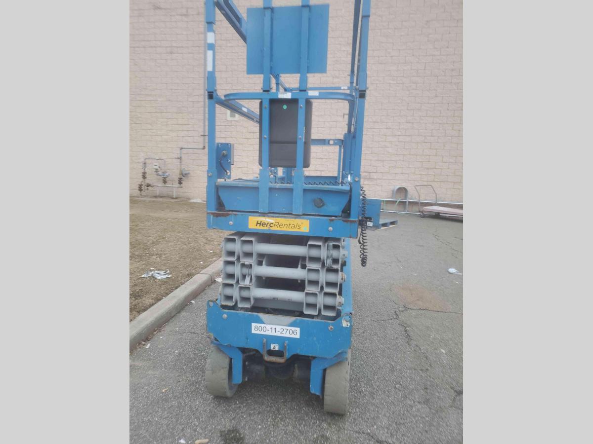 2016 Genie GS-2632
