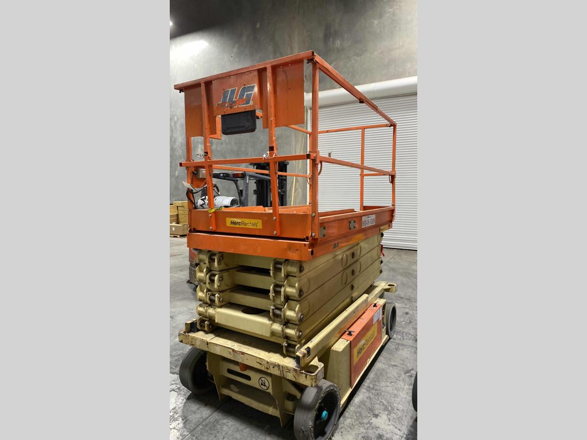 2015 JLG 3248RS