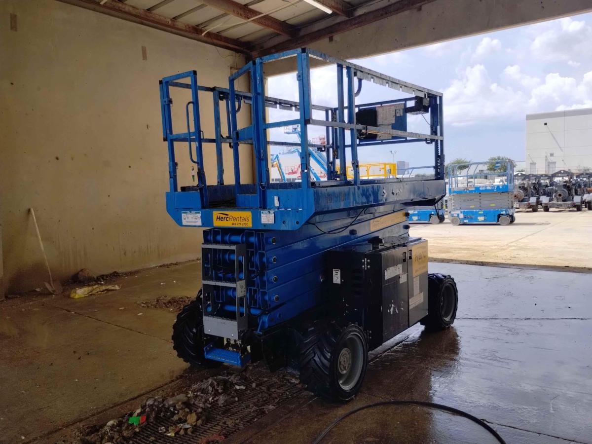 2016 Genie GS-4069 RT-2