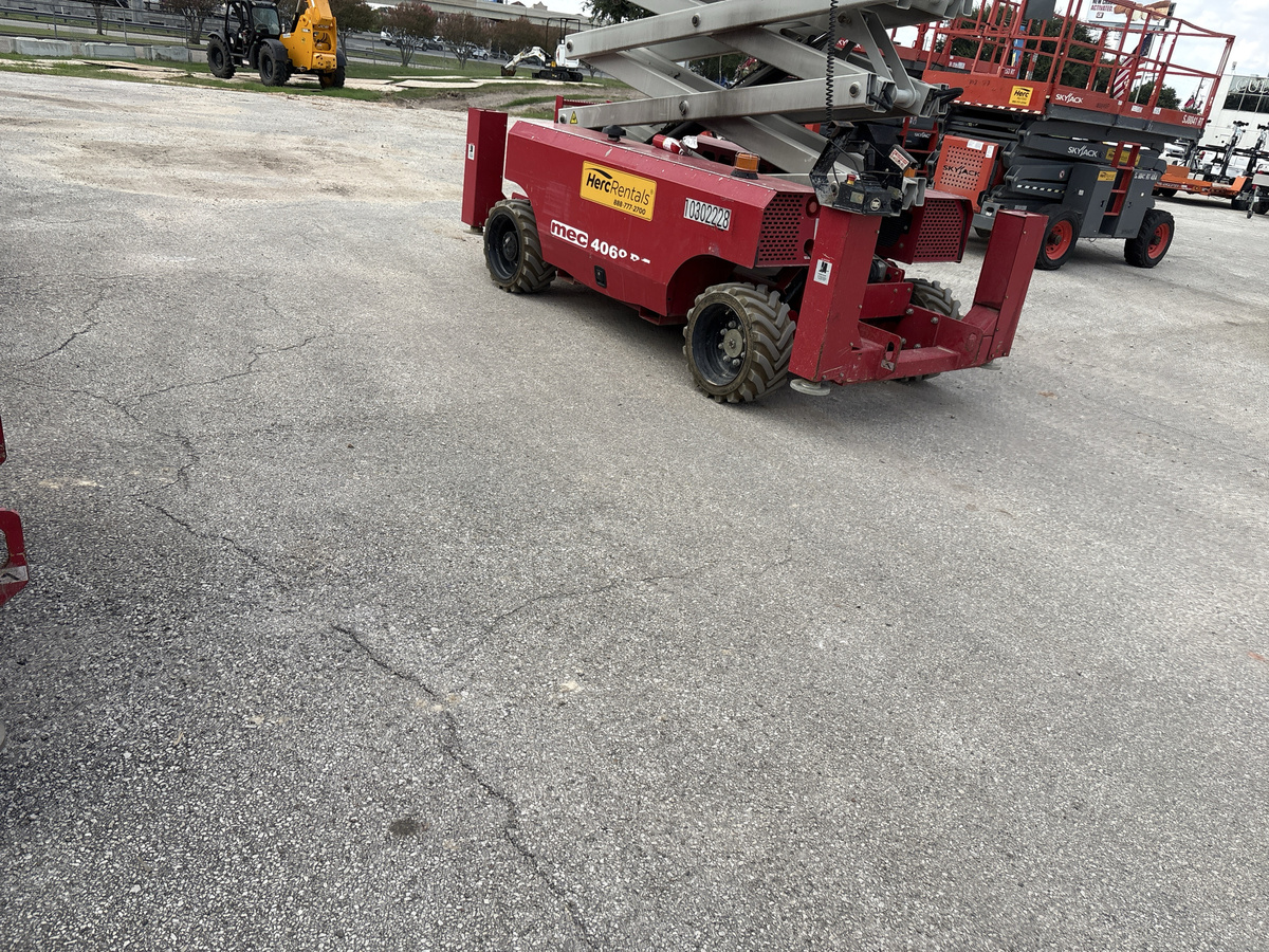 2020 MEC 4069RT-9