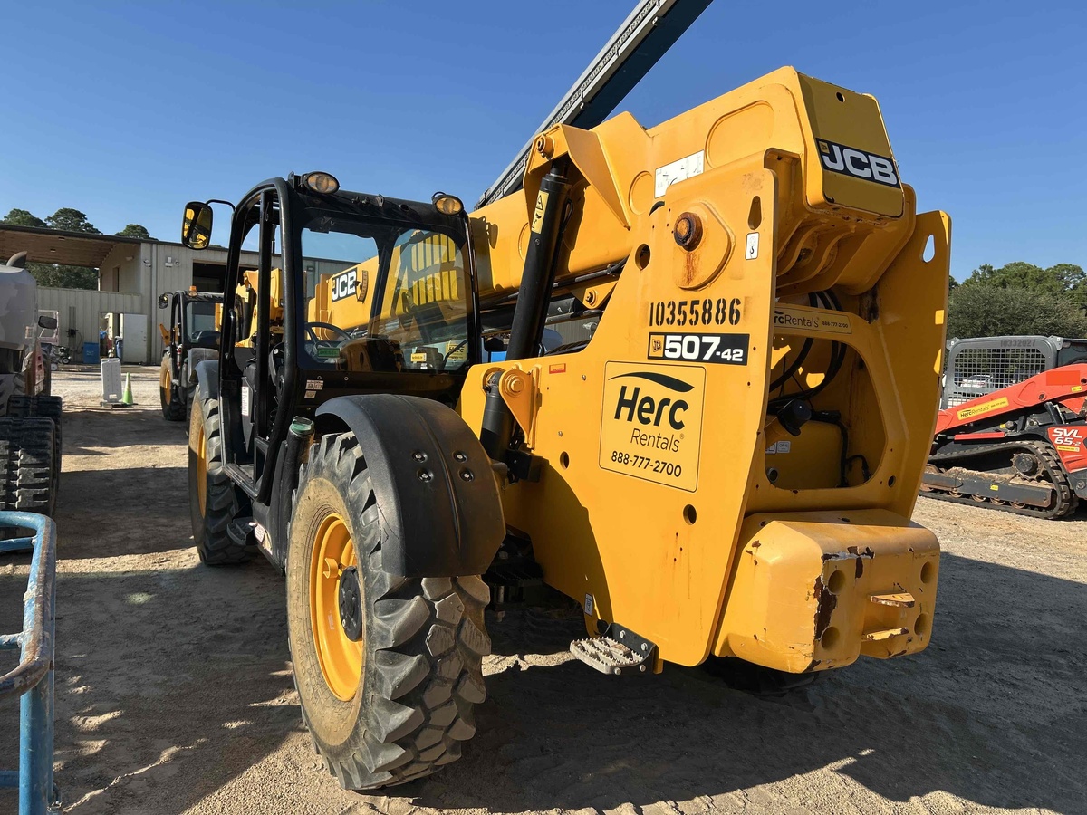 2022 JCB 507-42-3