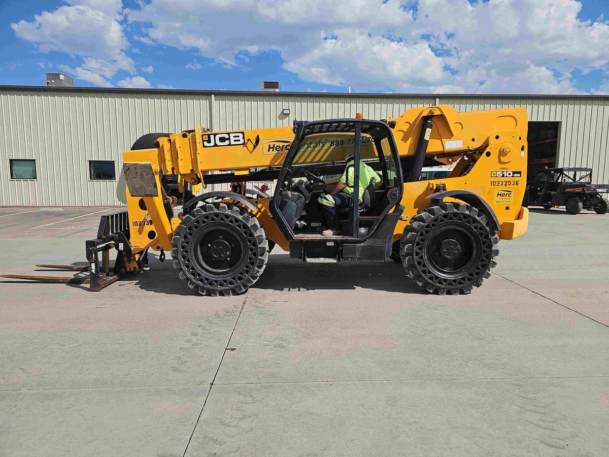 2018 JCB 510-56-4