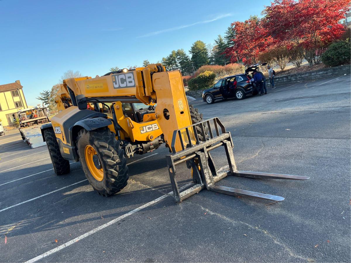 2019 JCB 507-42