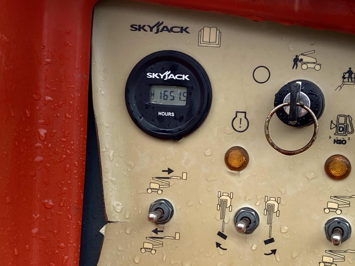 2017 Skyjack SJ46 AJ