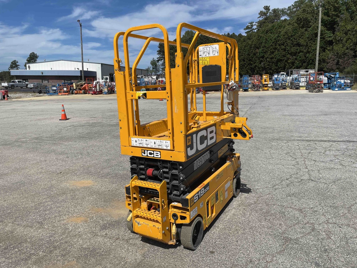 2022 JCB S1930E-3