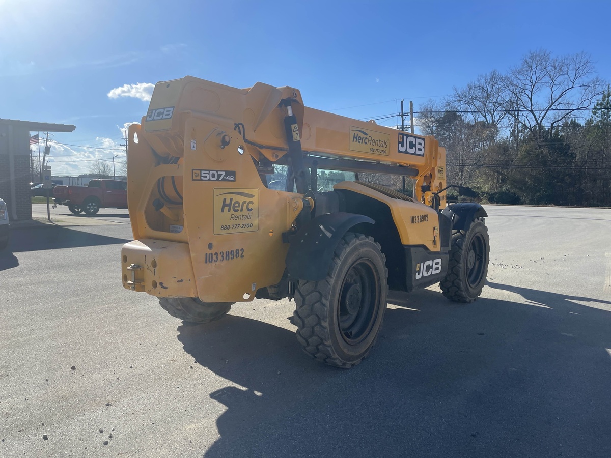 2021 JCB 507-42-6