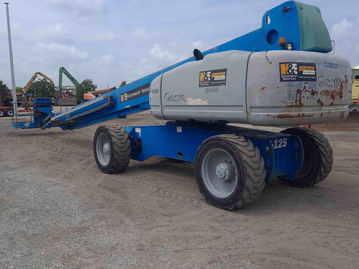 2016 Genie S-125