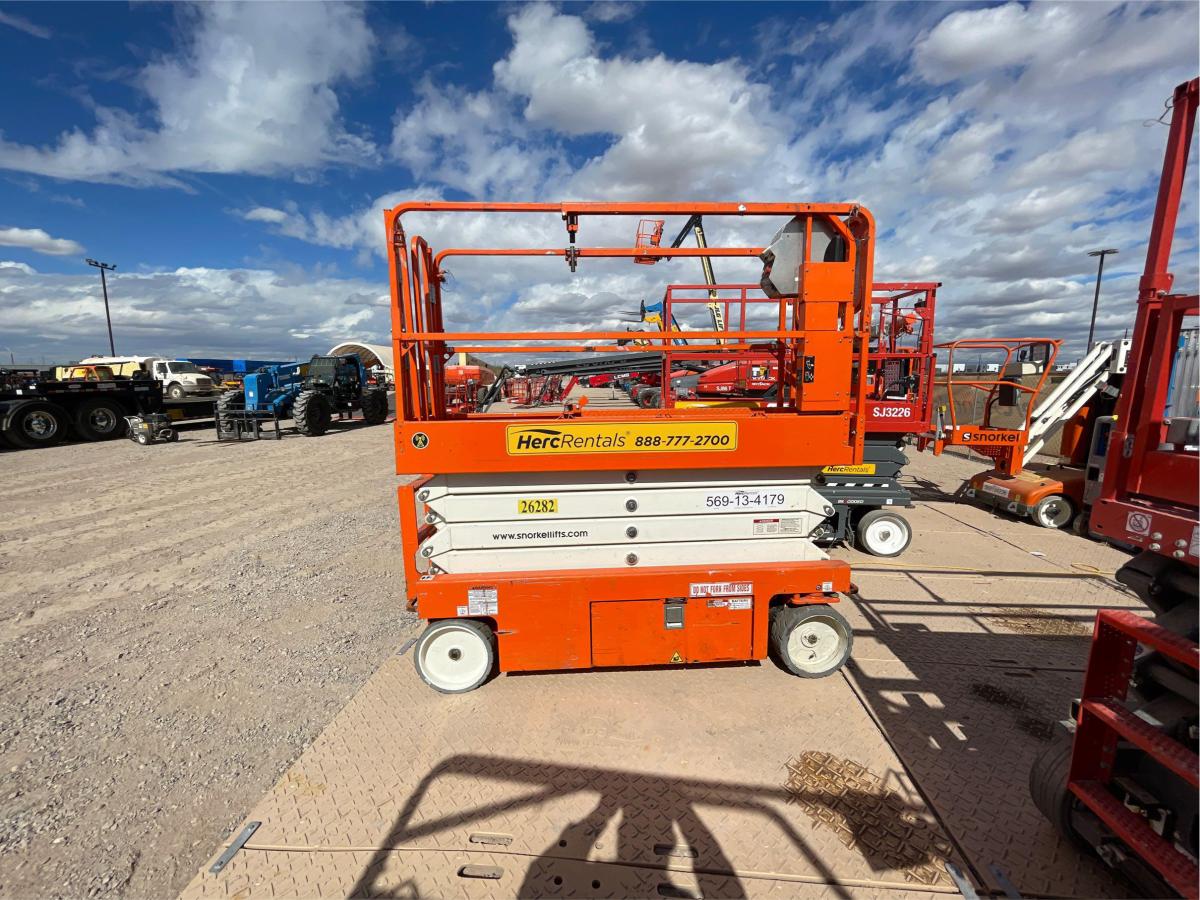 2020 Snorkel S3226E
