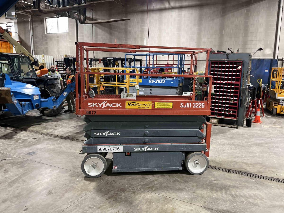 2014 Skyjack SJ3226
