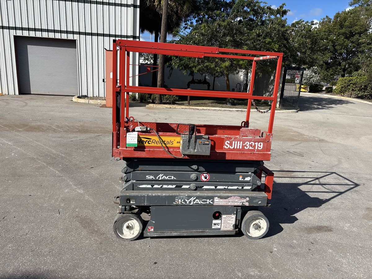 2019 Skyjack SJ3219-5