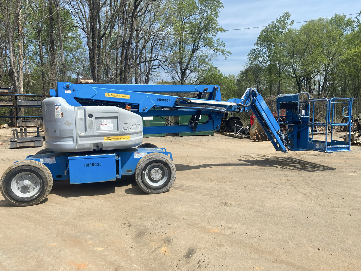 2016 Genie Z-45/25-2
