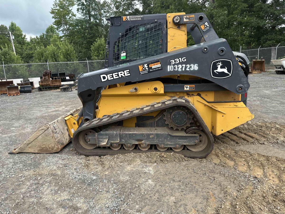 2021 John Deere 331G-6