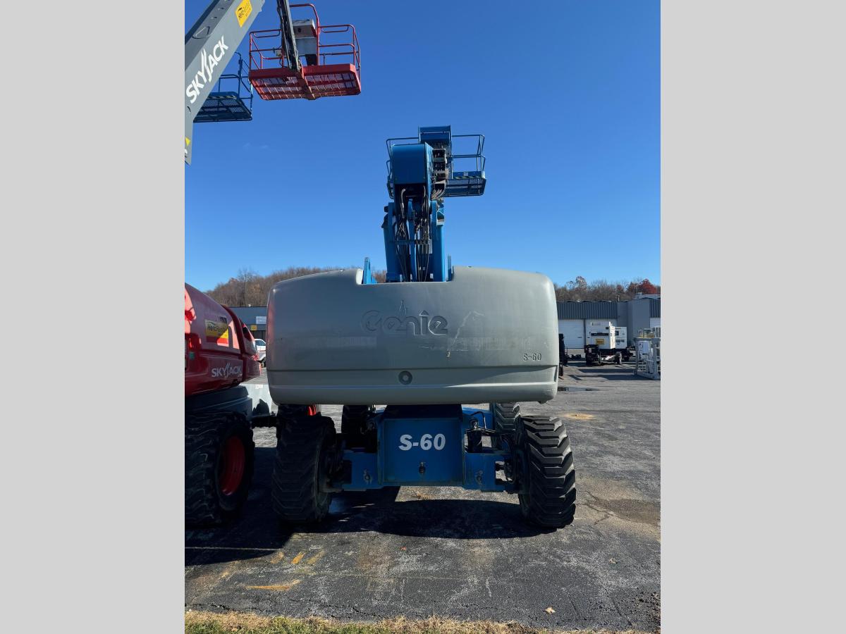 2012 Genie S-60X
