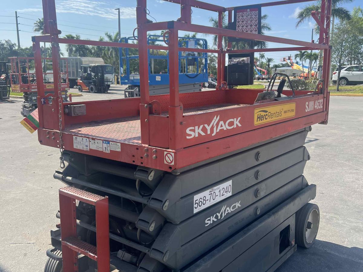 2016 Skyjack SJ4632