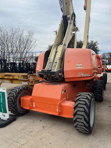 2019 JLG 600S