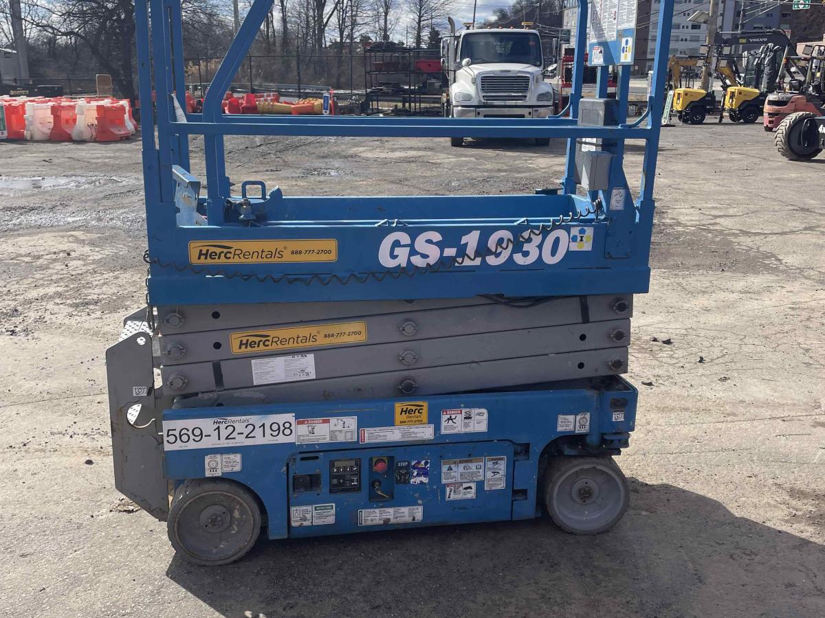 2016 Genie GS-1930