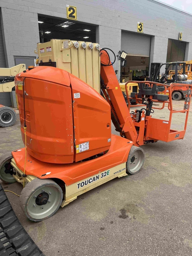2018 JLG Toucan 32E-4