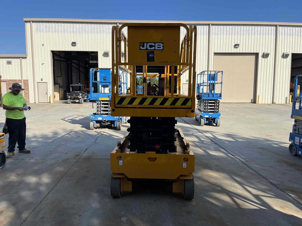 2023 JCB S3246E-3