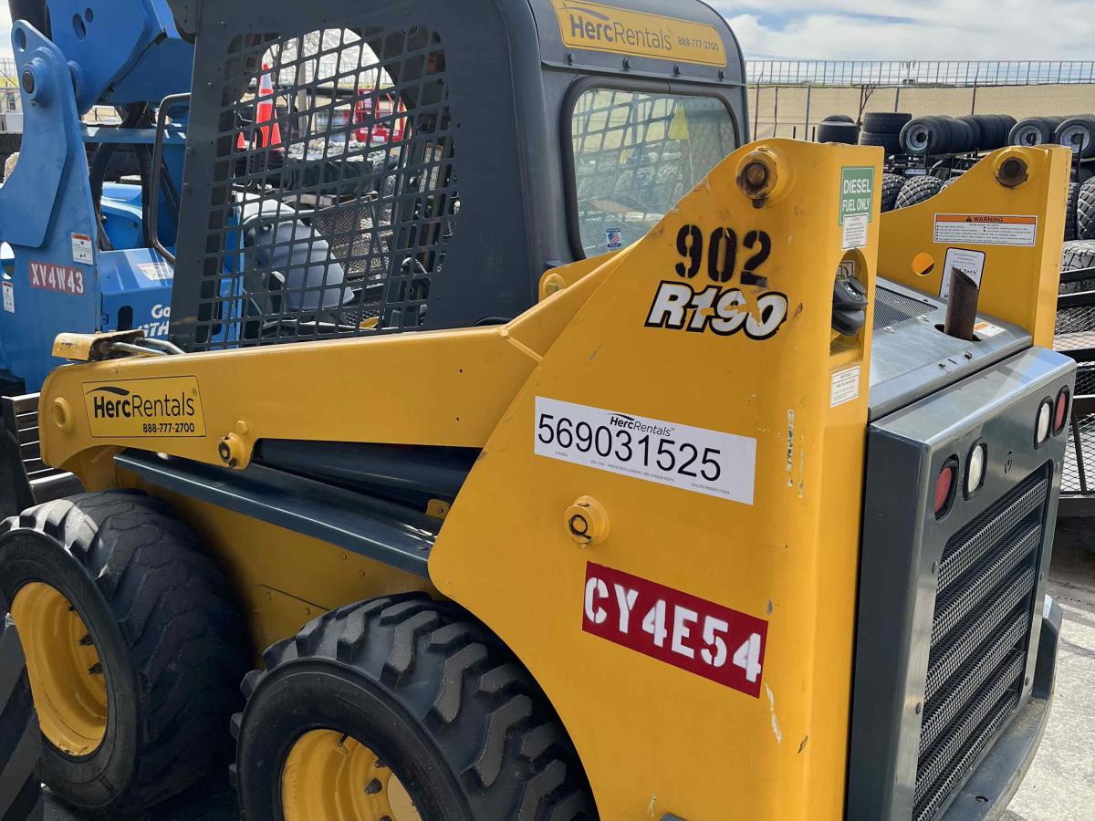 2016 Gehl R190