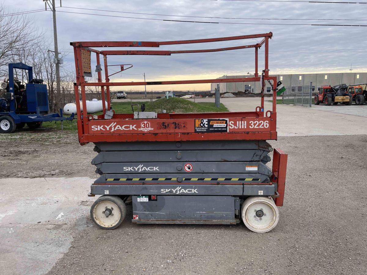 2015 Skyjack SJ3226