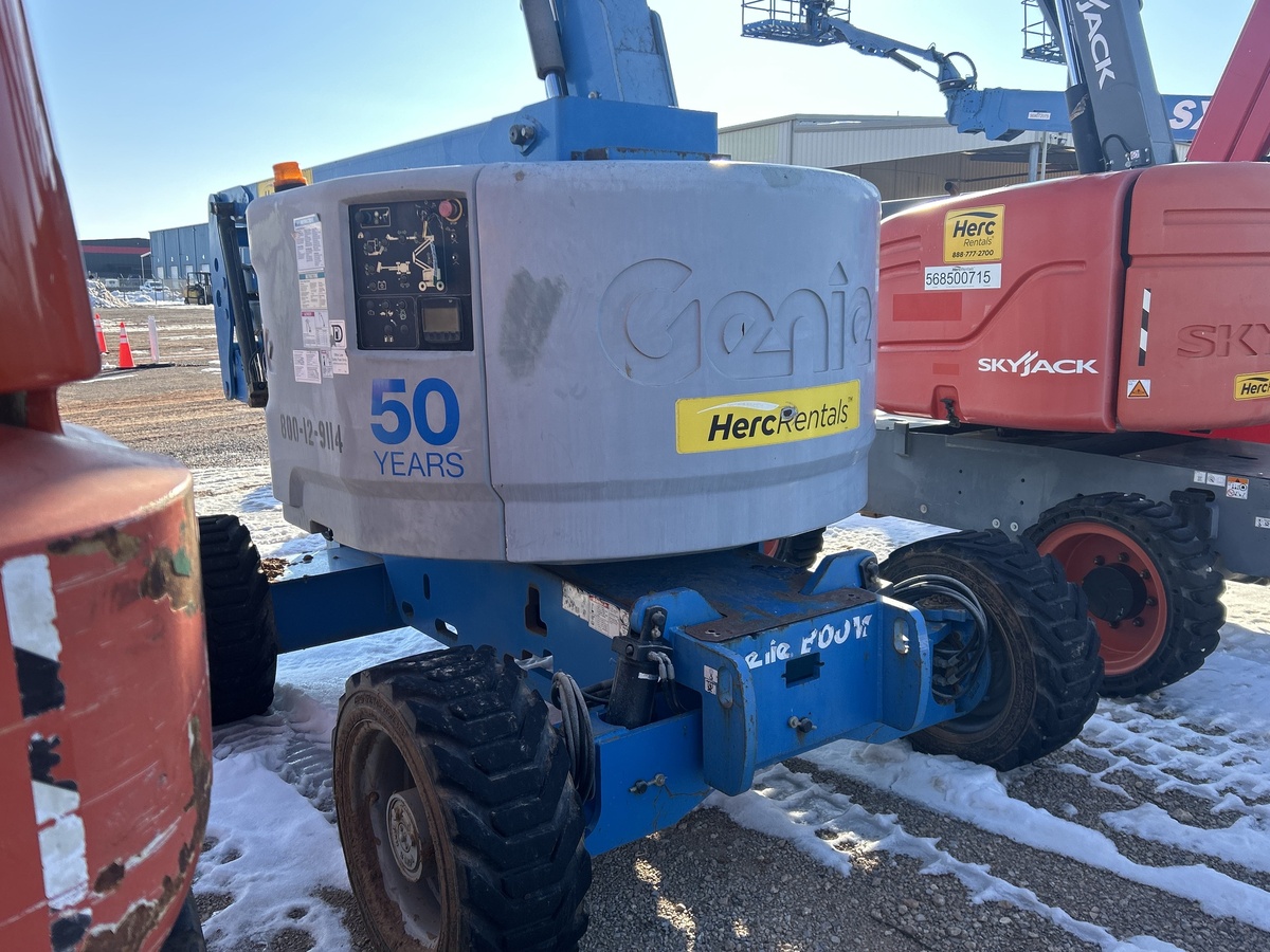 2016 Genie Z-45/25J RT-4