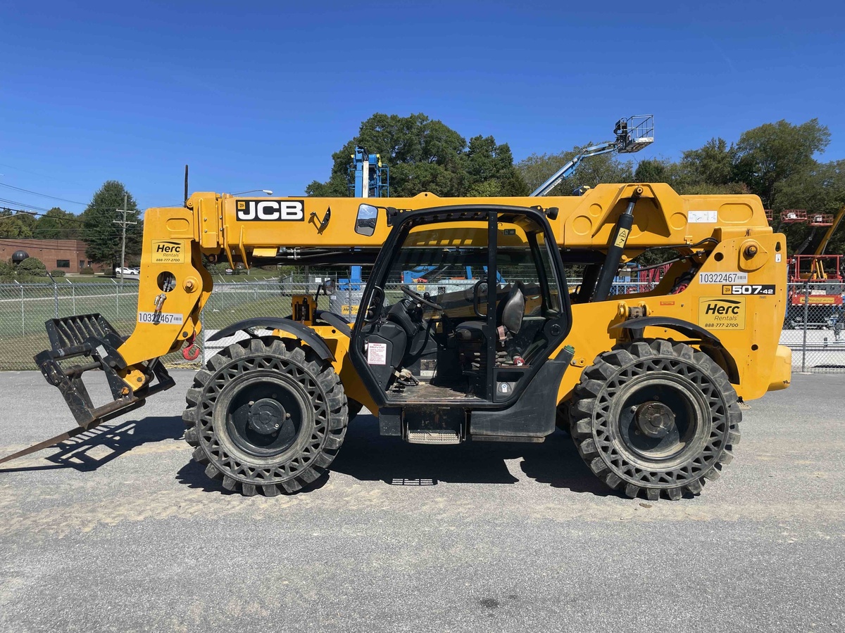 2021 JCB 507-42
