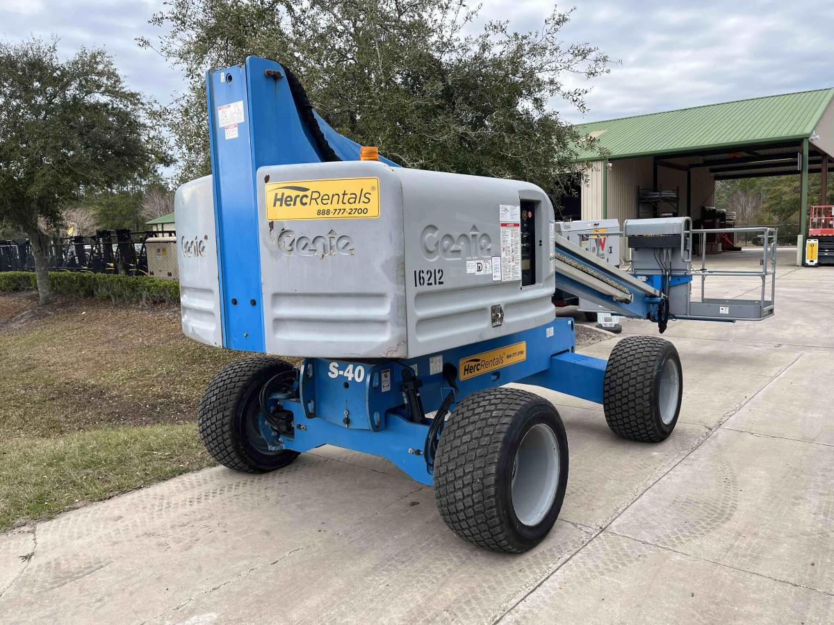 2016 Genie S-40