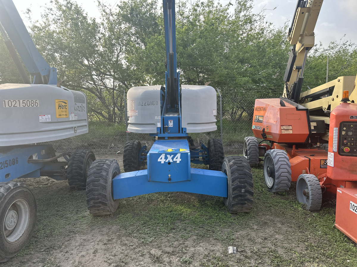 2017 Genie S-40