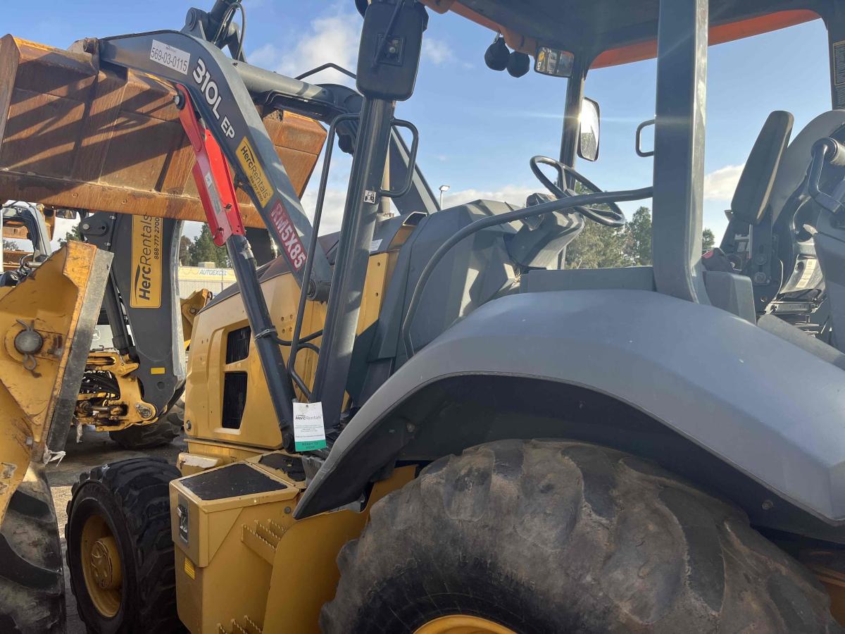 2019 John Deere 310-7
