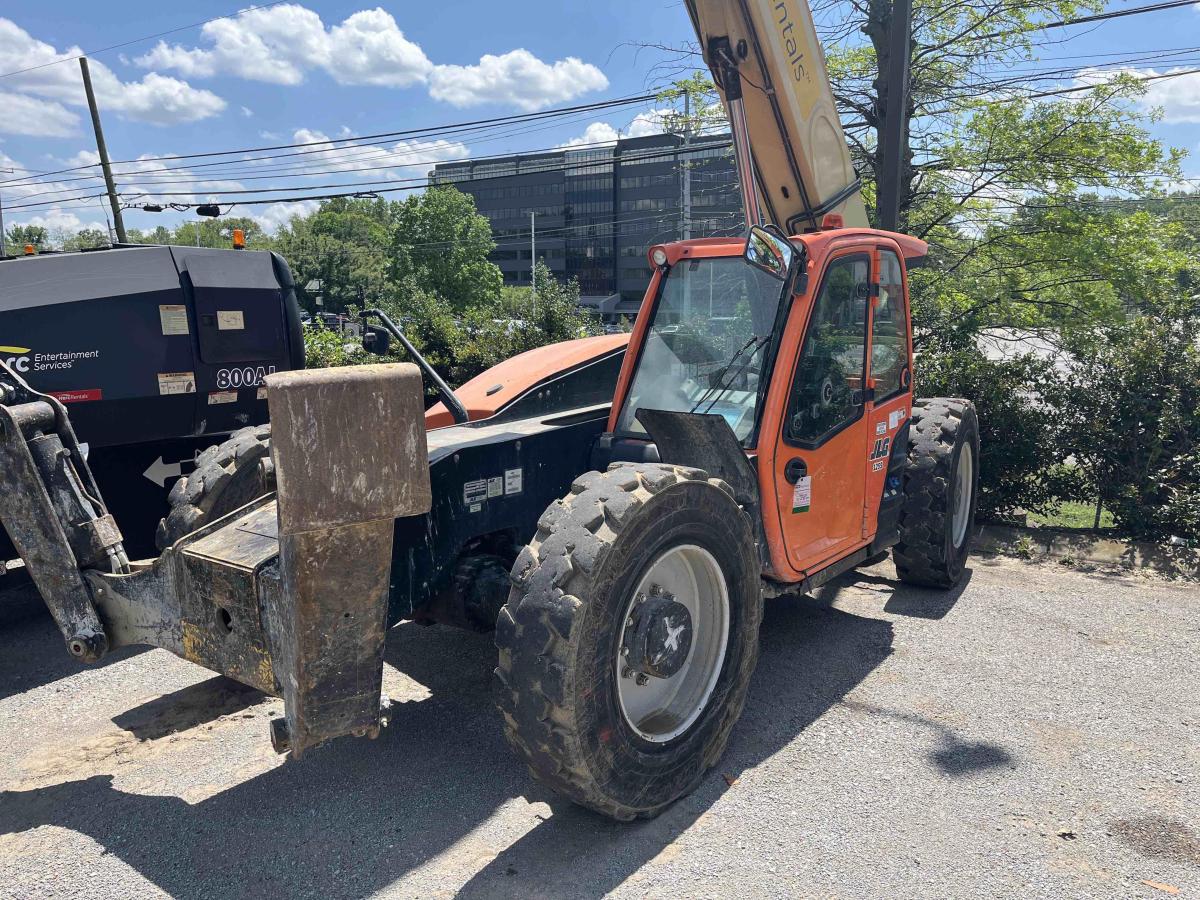 2019 JLG 1255