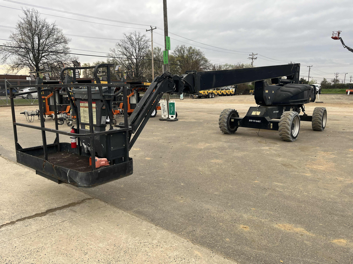 2016 JLG E600JP