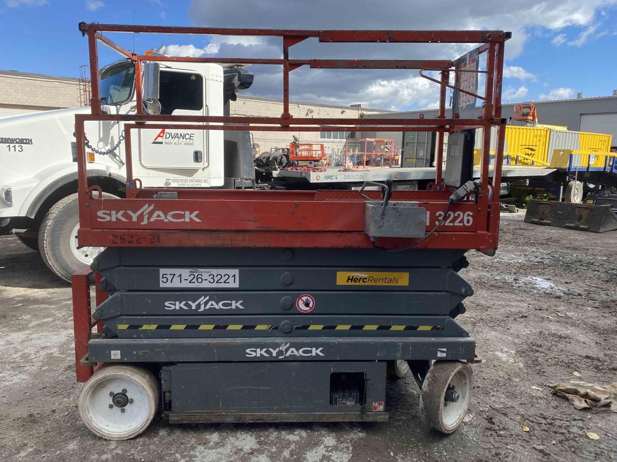 2014 Skyjack SJ3226